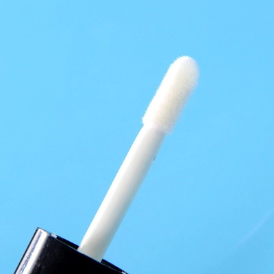 1.2ml Пластиковый цилиндрический губный глянцевый трубку с длинной крышкой