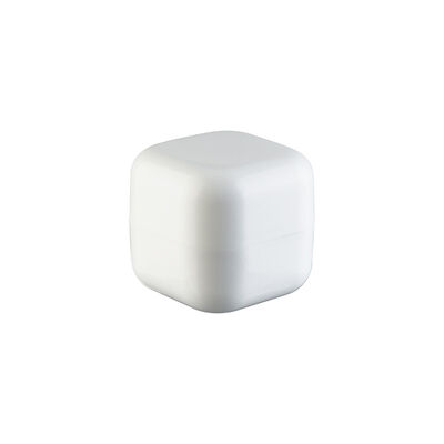 Изумленный внешний вид 20г 30г 50г 100г Квадратный угол Пластиковый кремовый банка с ручной протяжкой прокладки Используется для ухода за кожей Пакет поддержки на заказ